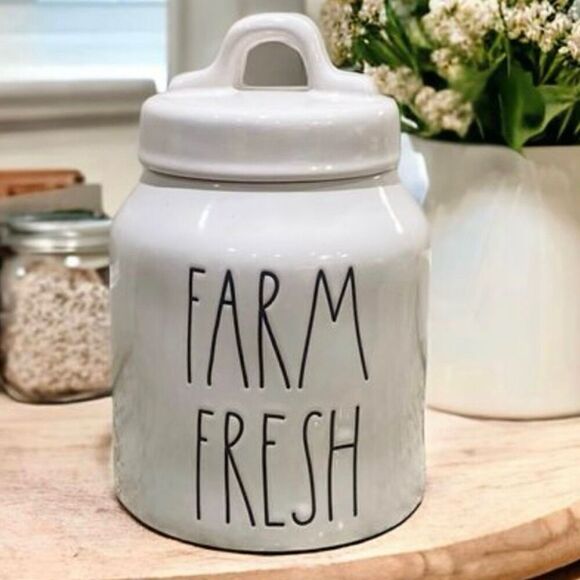 NWT Rae Dunn Gorgeous FARM FRESH White Glossy Ceramic Canister / Cookie Jar - Picture 10 of 12